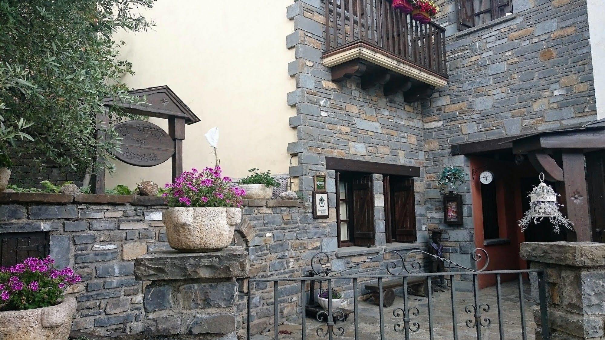 El Rincon De Andrea Apartamentos Б'єскас Екстер'єр фото